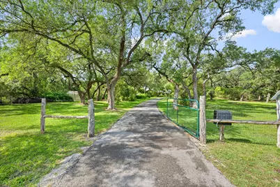 121 Water Park Road, Wimberley, TX 78676 - Photo 2