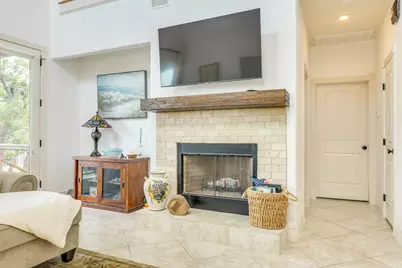 17517 Panorama Drive, Dripping Springs, TX 78620 - Photo 16