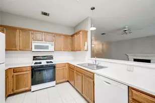 1404 Wheatfall Ln, Austin, TX 78748 - Photo 8