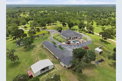 2936 Fm 1704, Elgin, TX 78621 - Photo 22