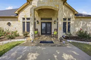 2936 Fm 1704, Elgin, TX 78621 - Photo 6