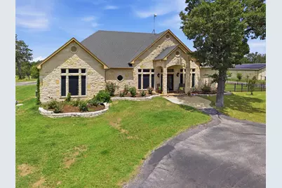 2936 Fm 1704, Elgin, TX 78621 - Photo 4