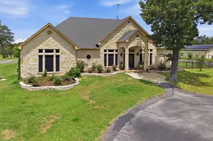 2936 Fm 1704, Elgin, TX 78621 - Photo 4