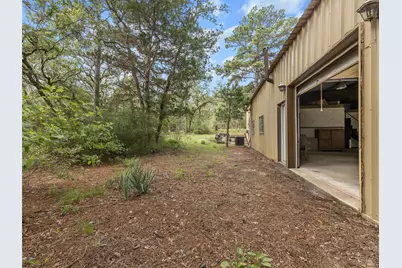 571 Pine Canyon Drive, Smithville, TX 78957 - Photo 8