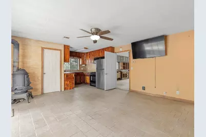 571 Pine Canyon Drive, Smithville, TX 78957 - Photo 16