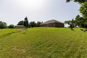 1504 Co Rd 459, Thorndale, TX 76577 - Photo 20