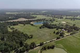 1504 Co Rd 459, Thorndale, TX 76577 - Photo 30