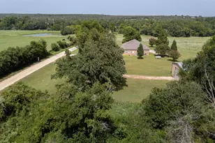1504 Co Rd 459, Thorndale, TX 76577 - Photo 28