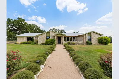 1045 Private Road 7005, Lexington, TX 78947 - Photo 1