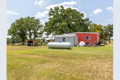 1045 Private Road 7005, Lexington, TX 78947 - Photo 28