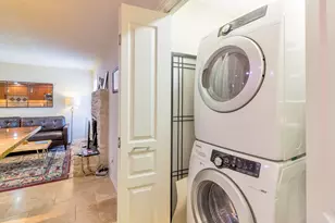 2011 Meadowridge Dr, Austin, TX 78704 - Photo 16