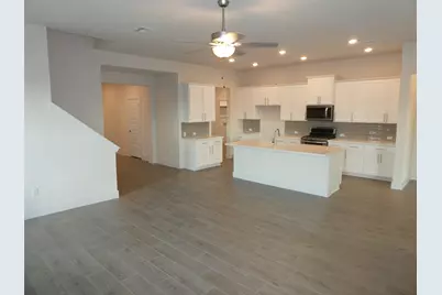 8201 Greyhawk Cove, Austin, TX 78744 - Photo 8
