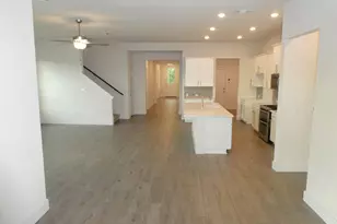 8201 Greyhawk Cv, Austin, TX 78744 - Photo 2