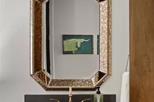 22 Margranita Crescent, Austin, TX 78703 - Photo 8