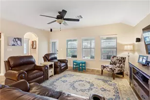 3716 Anchor Bay Dr, Pflugerville, TX 78660 - Photo 4