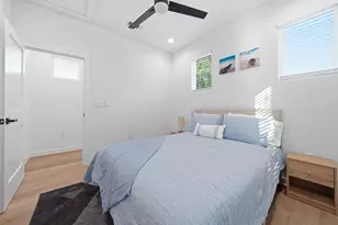 2216 Yellow Jacket Ln, Austin, TX 78741 - Photo 16
