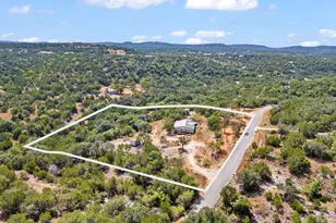 601 Lost Valley Rd, Dripping Springs, TX 78620 - Photo 2