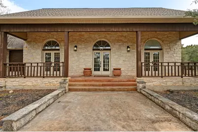 140 Barton Ranch Circle, Dripping Springs, TX 78620 - Photo 6