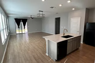 6516 Carriage Pines Dr, Del Valle, TX 78617 - Photo 10