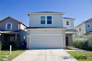 351 Blacktail Dr, New Braunfels, TX 78130 - Photo 1