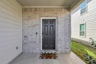 351 Blacktail Dr, New Braunfels, TX 78130 - Photo 4