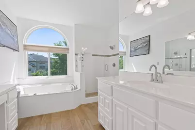 6905 Crosby Circle #18, Austin, TX 78746 - Photo 16
