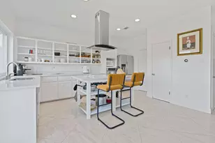 6905 Crosby Cir, Austin, TX 78746 - Photo 6