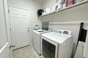 13313 Henneman Dr, Pflugerville, TX 78660 - Photo 16
