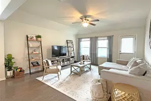 13313 Henneman Dr, Pflugerville, TX 78660 - Photo 8