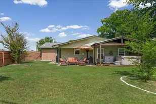 8514 Burrell Dr, Austin, TX 78757 - Photo 18