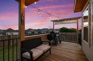 489 Shale Cir, Buda, TX 78610 - Photo 26
