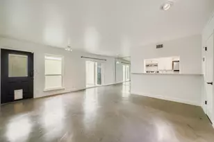 6718 Silvermine Dr, Austin, TX 78736 - Photo 6