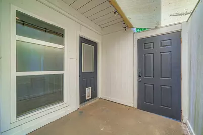 6718 Silvermine Drive #1704, Austin, TX 78736 - Photo 2