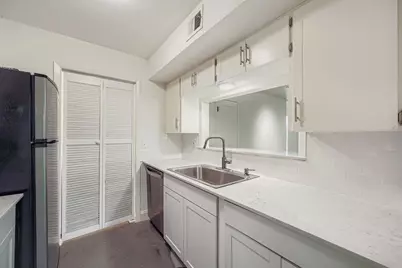 6718 Silvermine Drive #1704, Austin, TX 78736 - Photo 12