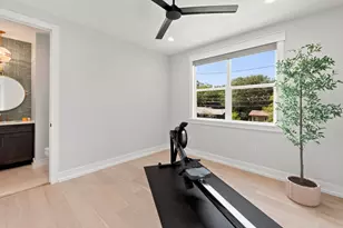 1912 Hether St, Austin, TX 78704 - Photo 32