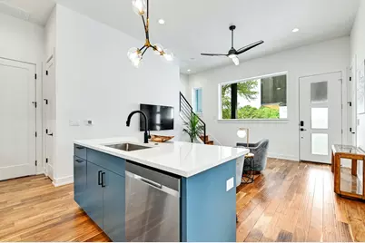 1407 Greenwood Avenue #2, Austin, TX 78721 - Photo 10