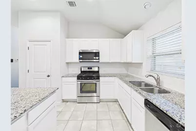 221 Bridgestone Way, Buda, TX 78610 - Photo 14