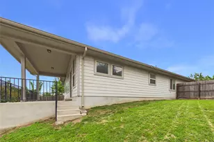 221 Bridgestone Way, Buda, TX 78610 - Photo 20