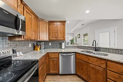 1313 Sandstone Cove, Lampasas, TX 76550 - Photo 12