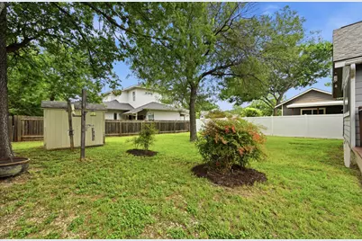 910 E 54th Street, Austin, TX 78751 - Photo 26