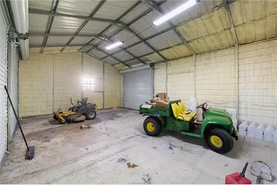 2361 Smetana Road, Bryan, TX 77807 - Photo 16