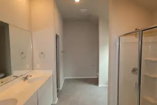 20001 Schatz Wy, Manor, TX 78653 - Photo 10