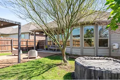1001 McCormick Cove, Hutto, TX 78634 - Photo 32