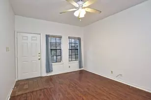 2216 San Gabriel St, Austin, TX 78705 - Photo 6