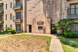 2216 San Gabriel St, Austin, TX 78705 - Photo 14