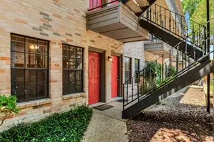 2216 San Gabriel St, Austin, TX 78705 - Photo 2