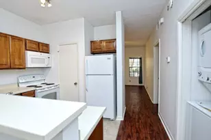 2216 San Gabriel St, Austin, TX 78705 - Photo 6