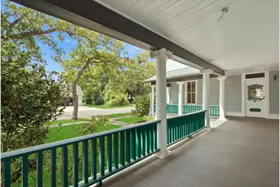 500 Ramona Street, Smithville, TX 78957 - Photo 4