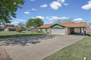 1204 Vapor Dr, Pflugerville, TX 78660 - Photo 2