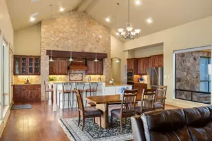 733 Dawn View, Dripping Springs, TX 78620 - Photo 20